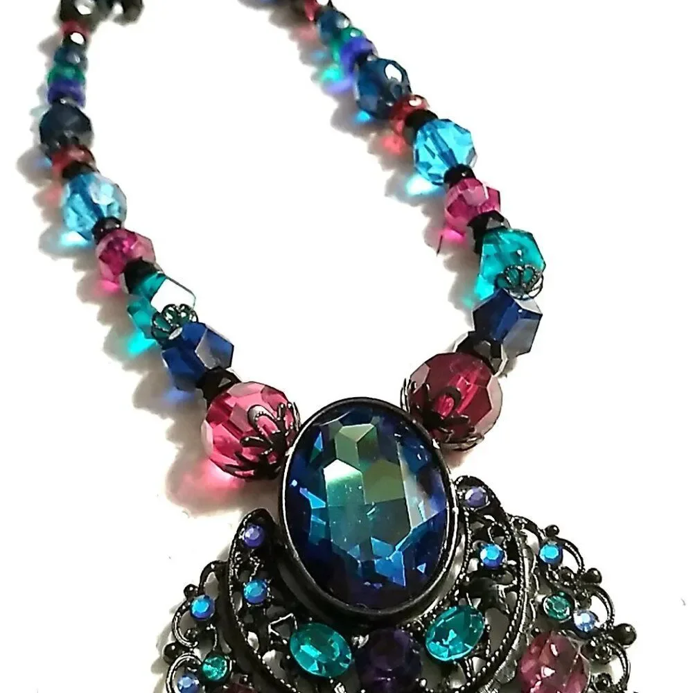 Chico's Necklace Multi-colored Faceted Crystal Beads Black Metal Rhinestone Pend
